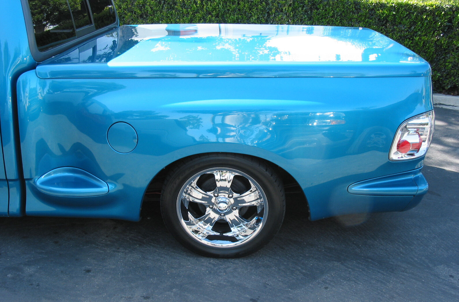 1997-2003 Ford F-150 Step-Side Street Scene Smooth Rear & Side Step Covers - 950-70862
