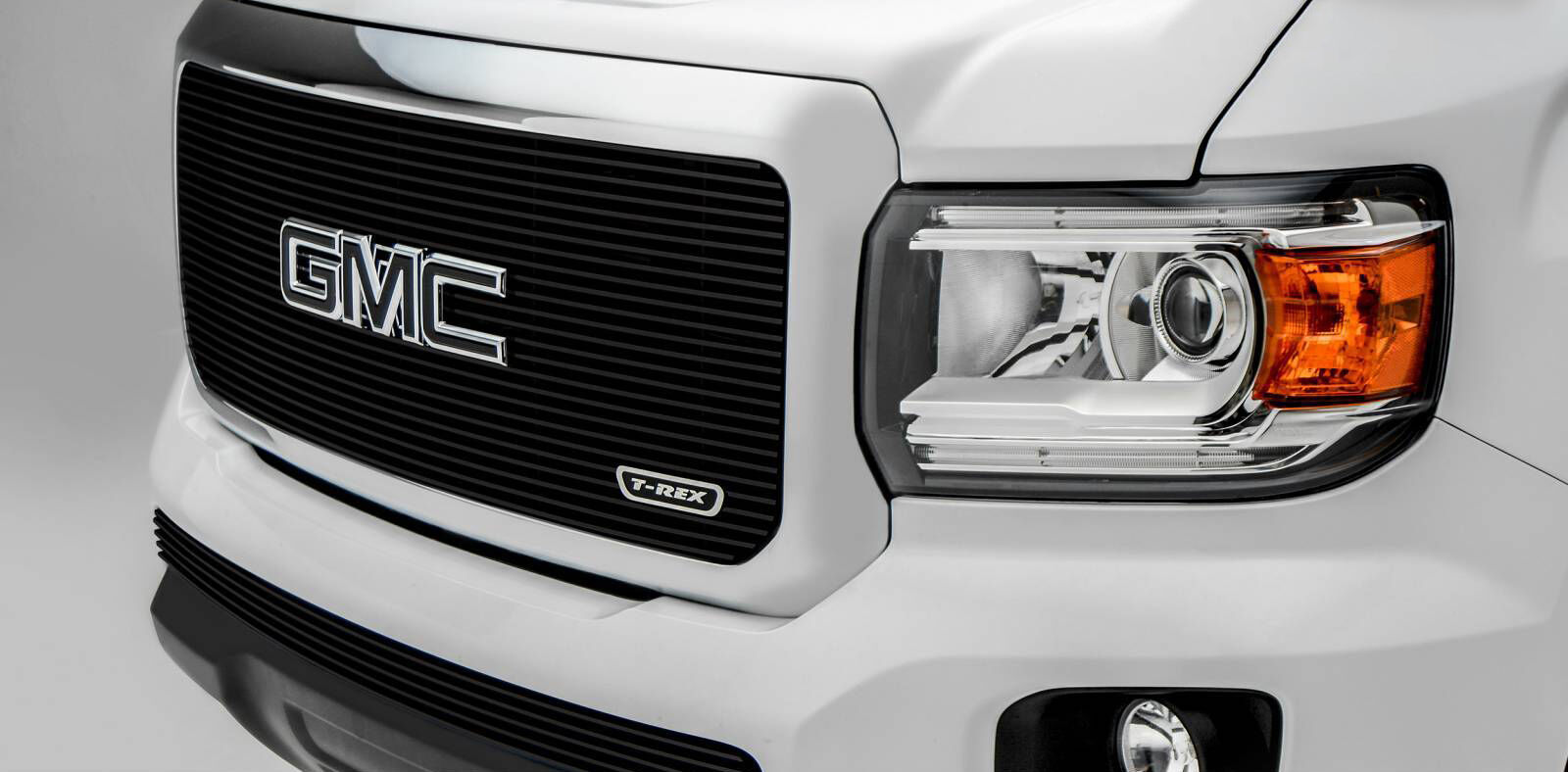 Canyon Grille Insert 15-18 GMC Canyon Aluminum Powdercoat Black 1 Piece Billet Series T-REX Grilles - 20371B