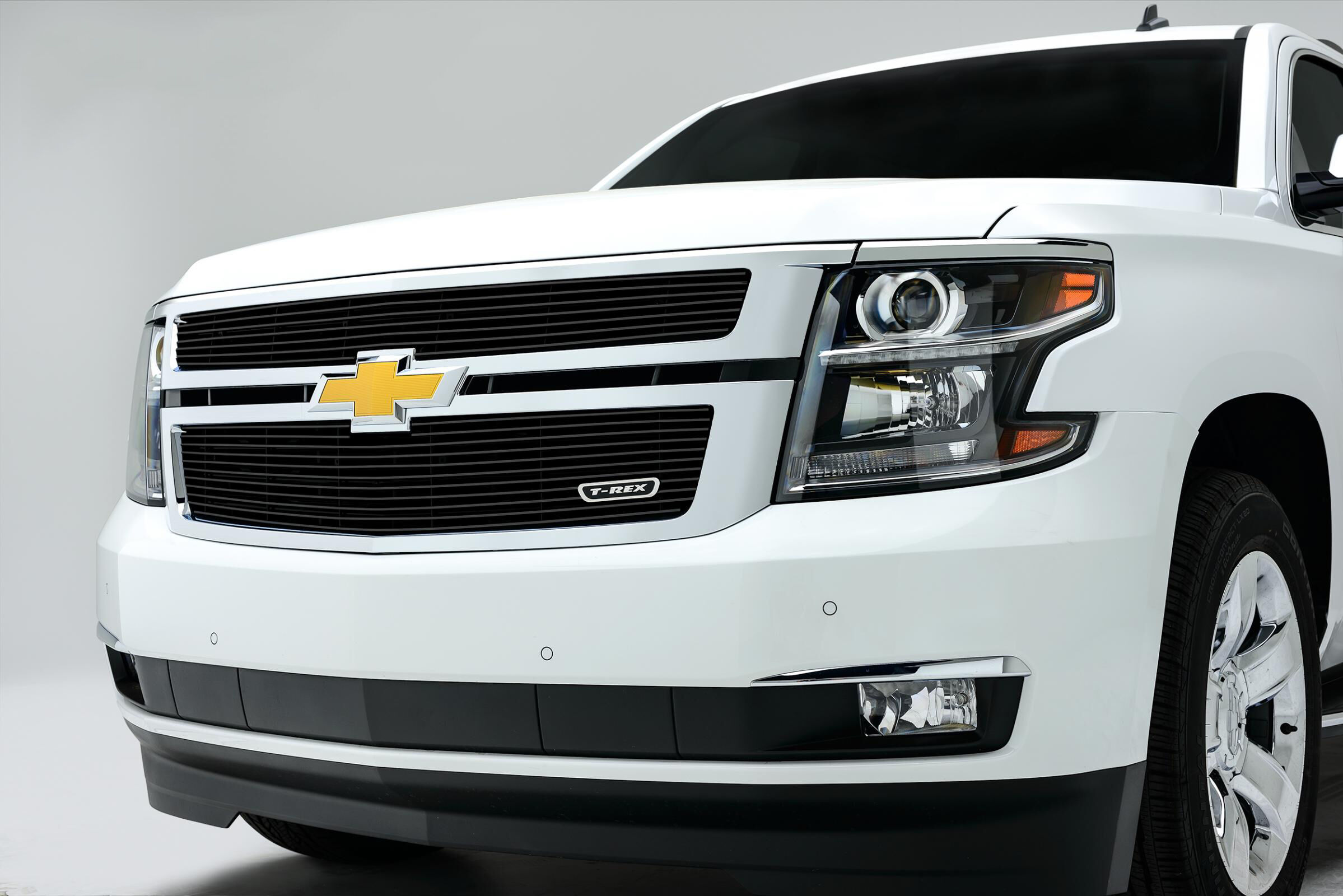 Suburban/Tahoe Grille Overlay 15-18 Chevrolet Suburban/Tahoe Aluminum Powdercoat Black 2 Piece Billet Series T-REX Grilles - 21055B