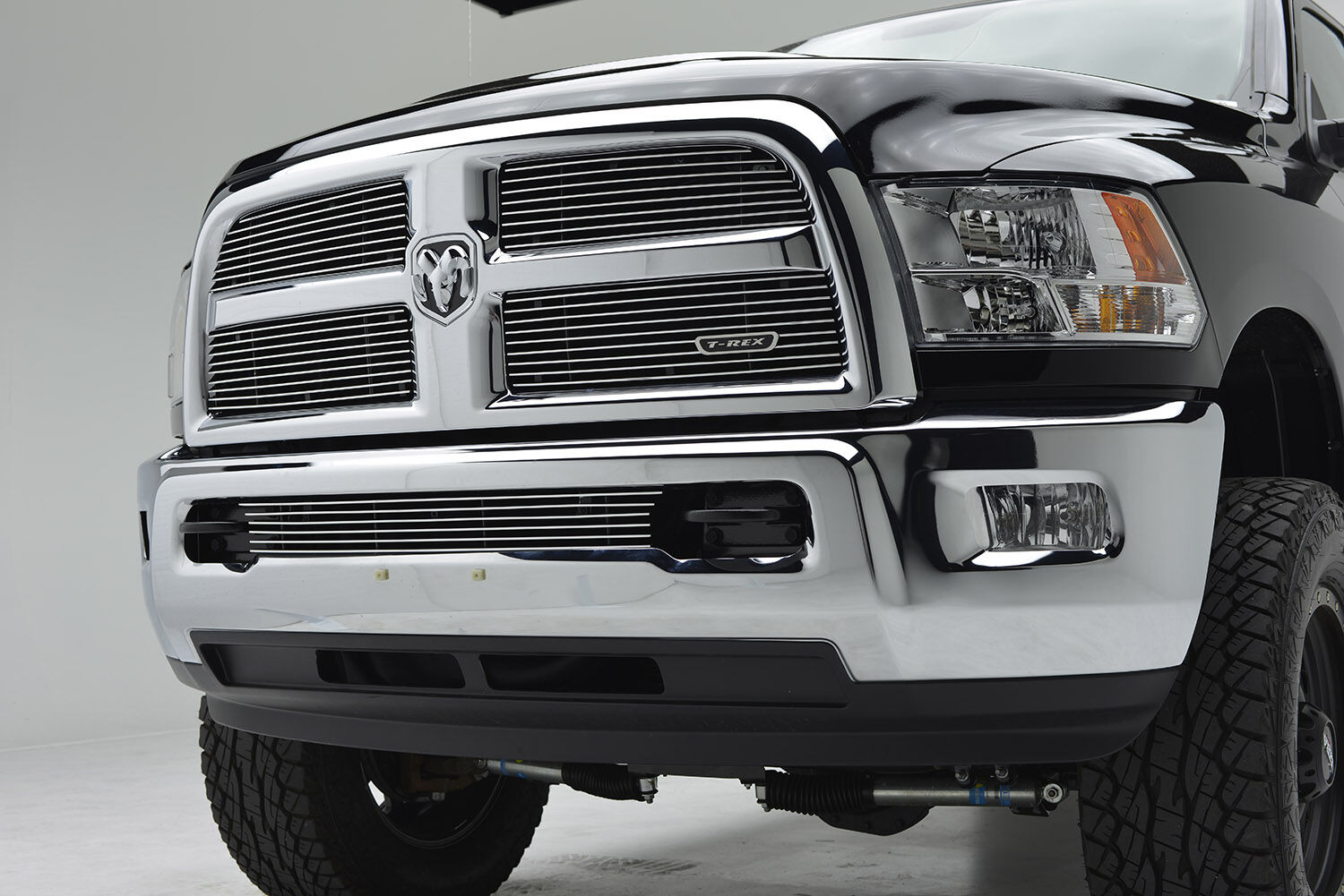 Ram 2500/3500 Bumper Grille Insert 13-18 Dodge Ram 2500/3500 Aluminum Polished 1 Piece Billet Series T-REX Grilles - 25452