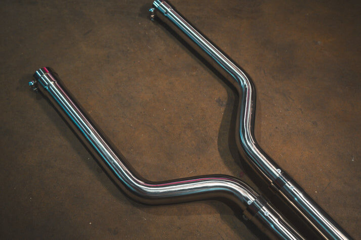 2020-2025 BMW F95 X5M 4.4L Catback T304 Stainless Steel Carbon Fiber 4.0 Inch Outlet Tips by Valvetronic Designs