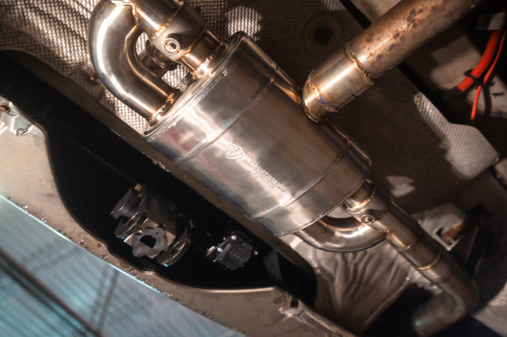 T Style Universal Muffler Kit Single Inlet Dual Outlet 63MM 2.5 Inch by Valvetronic Designs