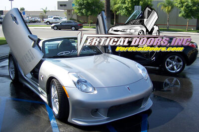 2006-2010 Pontiac Solstice Bolt-On Vertical Lambo Door Conversion