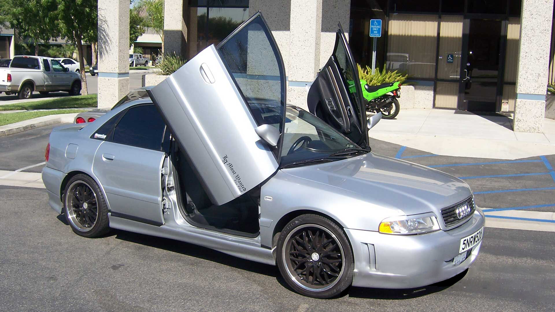 1994-2001 Audi A4 4DR Bolt-on Vertical Lambo Door Conversion Kit - VDCAUDIA49401