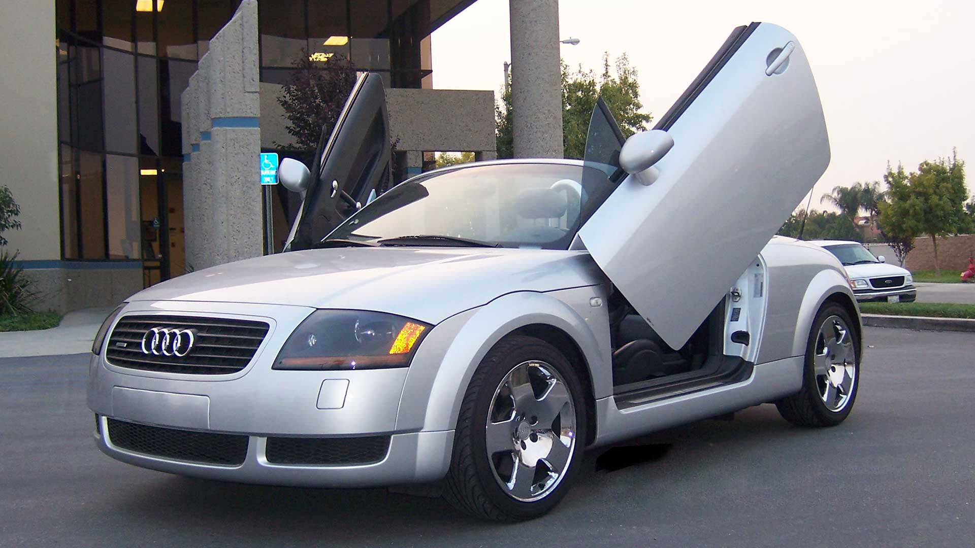 1999-2006 Audi TT Bolt-on Vertical Lambo Door Conversion Kit - VDCAUDITT9906