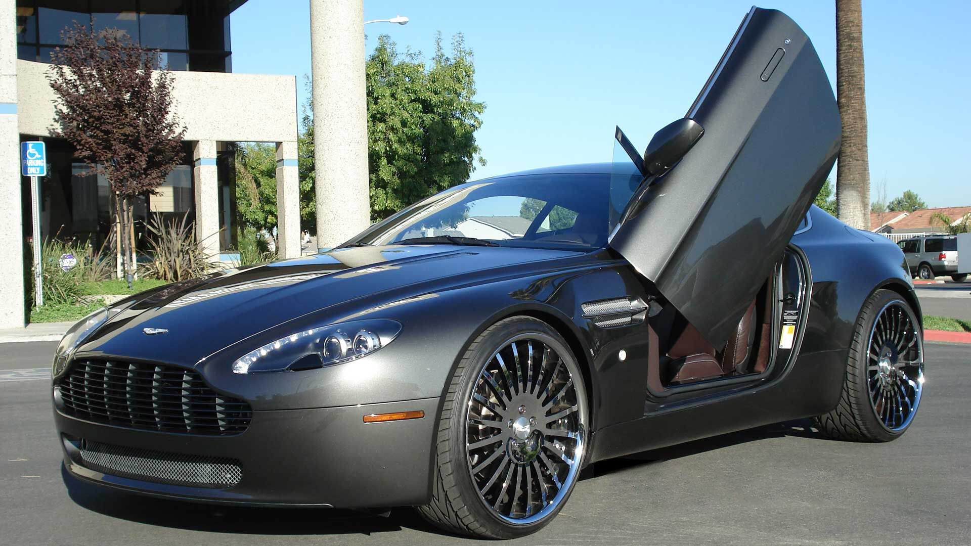 2006-2018 Aston Martin Vantage Bolt-on Vertical Lambo Door Conversion Kit - VDCAVANT06