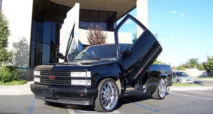 1988-1998 Chevrolet Truck Bolt-on Vertical Lambo Door Conversion Kit - VDCCHEVY-GMC8898