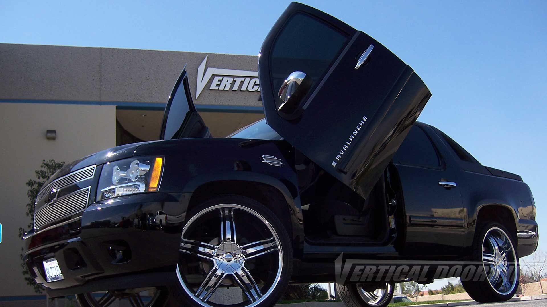 2007-2010 Chevrolet Avalanche Bolt-on Vertical Lambo Door Conversion Kit