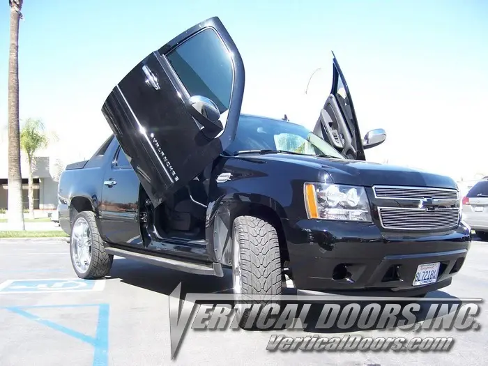 2007-2010 Chevrolet Avalanche Bolt-on Vertical Lambo Door Conversion Kit