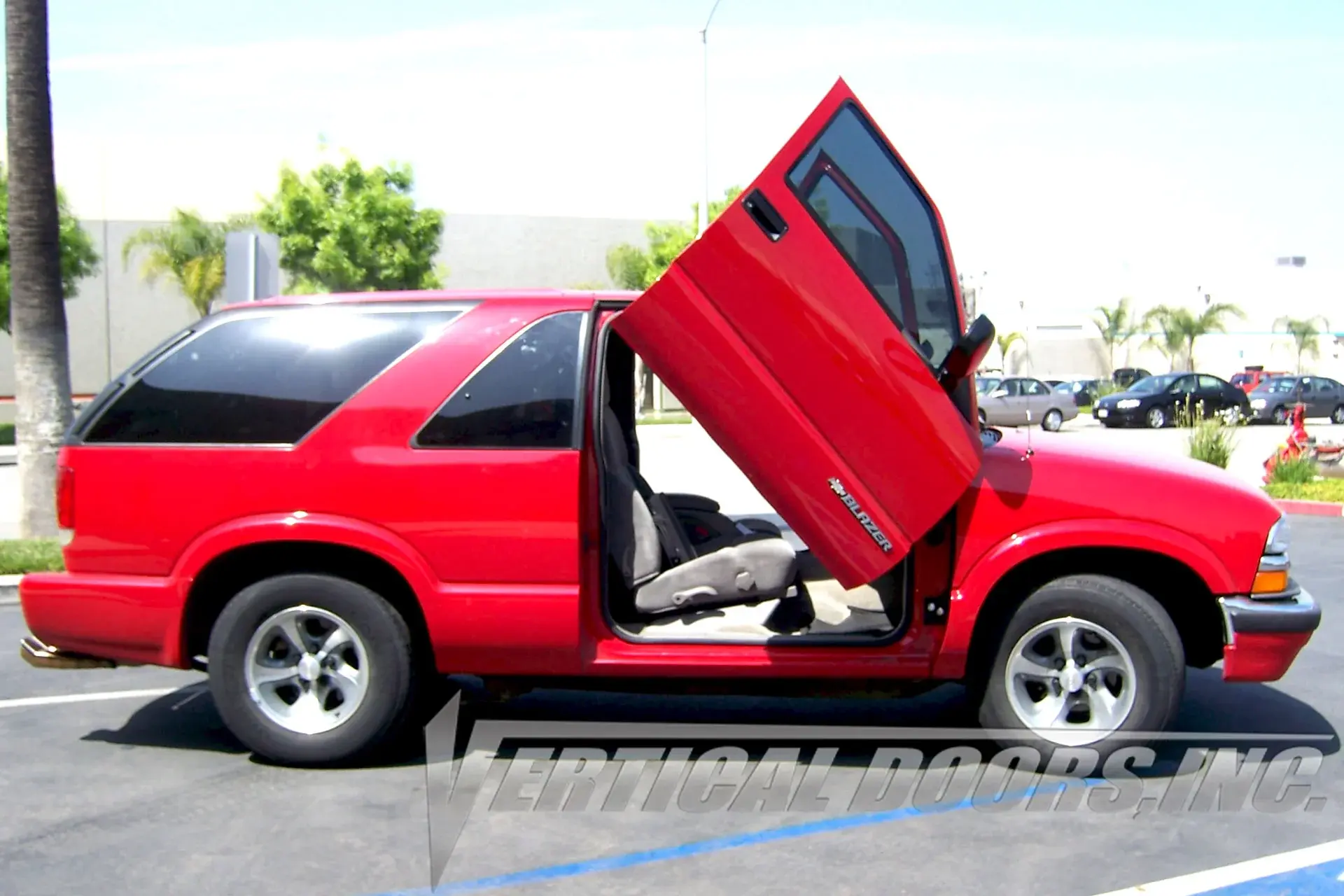 1995-2005 Chevrolet Blazer Bolt-on Vertical Lambo Door Conversion Kit