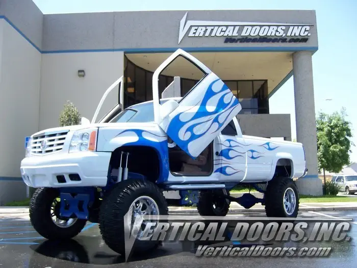 1988-1998 Chevrolet Silverado 1500/2500/3500 Bolt-on Vertical Lambo Door Conversion Kit