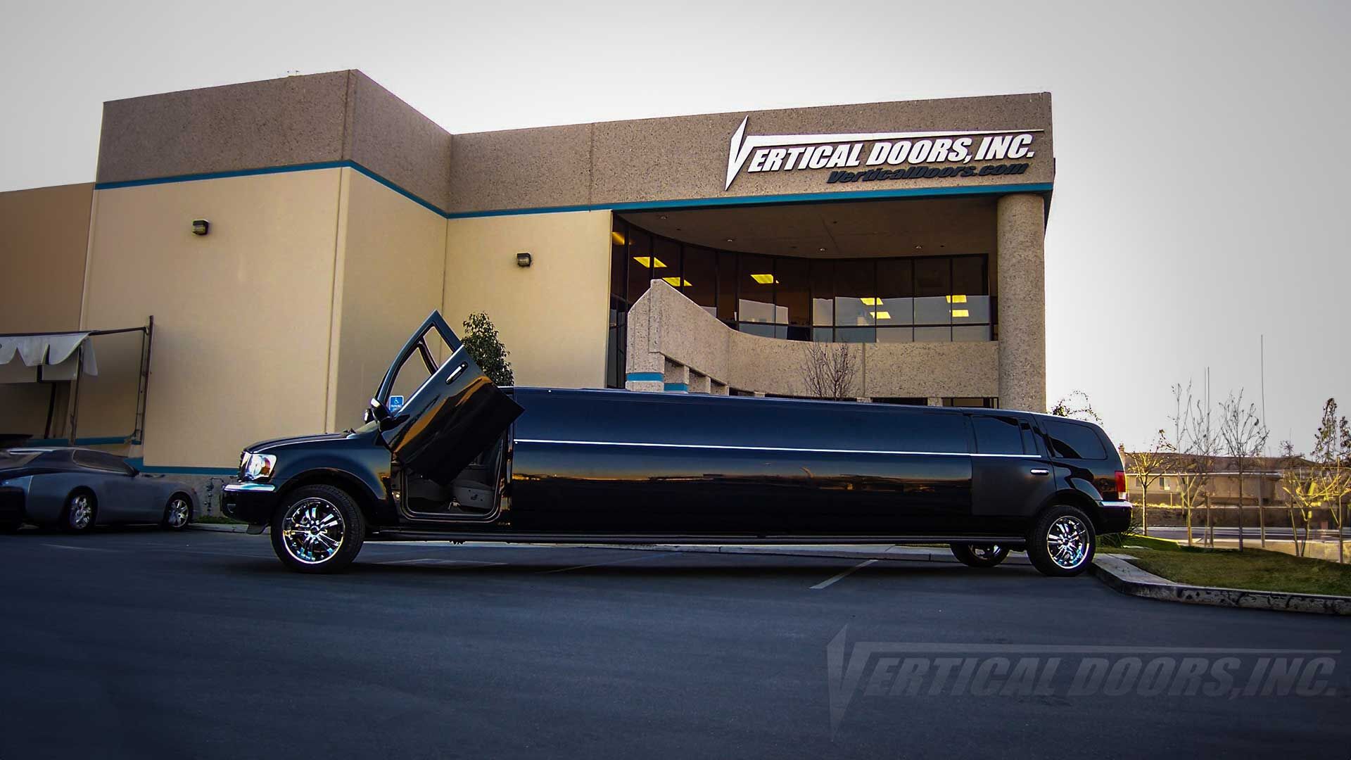 2007-2011 Chrysler Aspen Bolt-on Vertical Lambo Door Conversion Kit