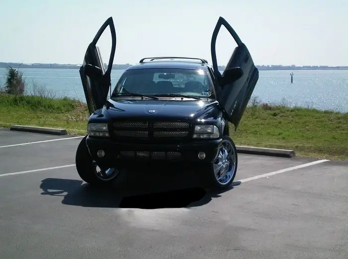 1998-2003 Dodge Durango Bolt-on Vertical Lambo Door Conversion Kit - VDCDDUR9803