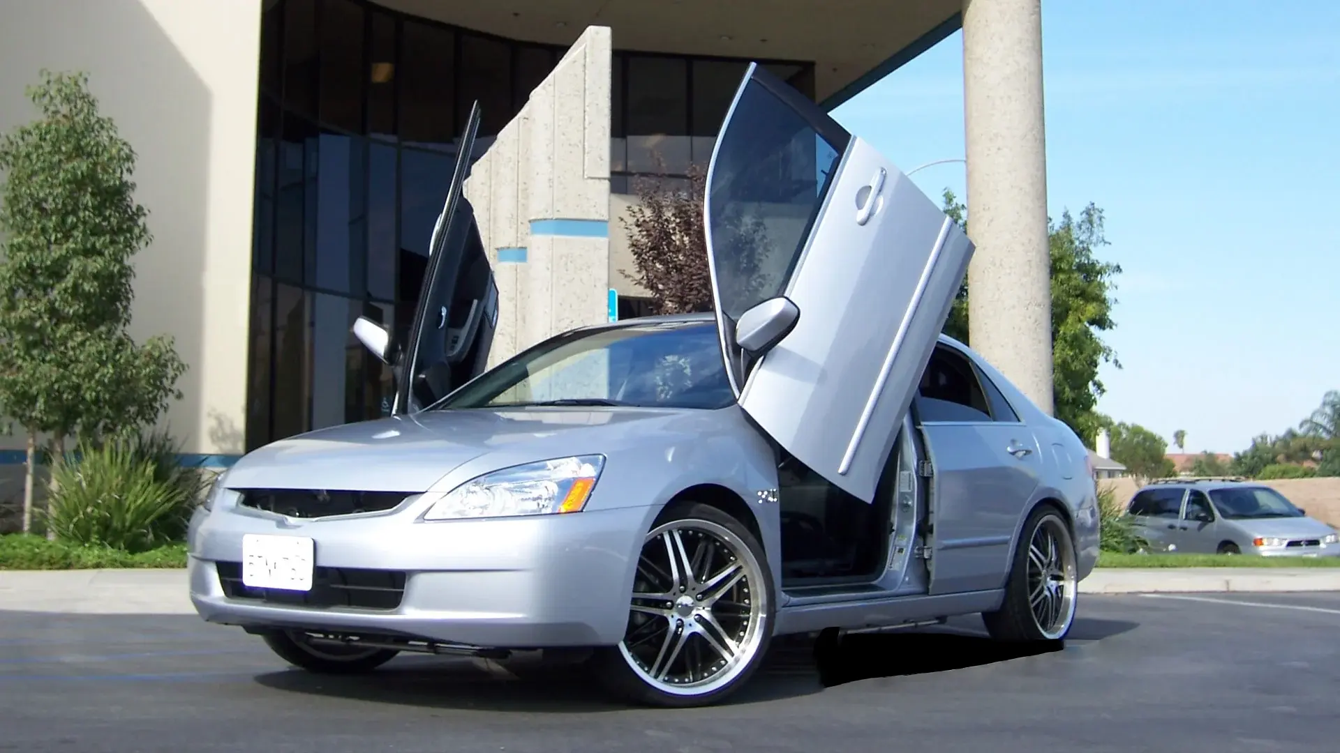 2003-2007 Honda Accord 4DR Bolt-on Vertical Lambo Door Conversion Kit - VDCHA0307