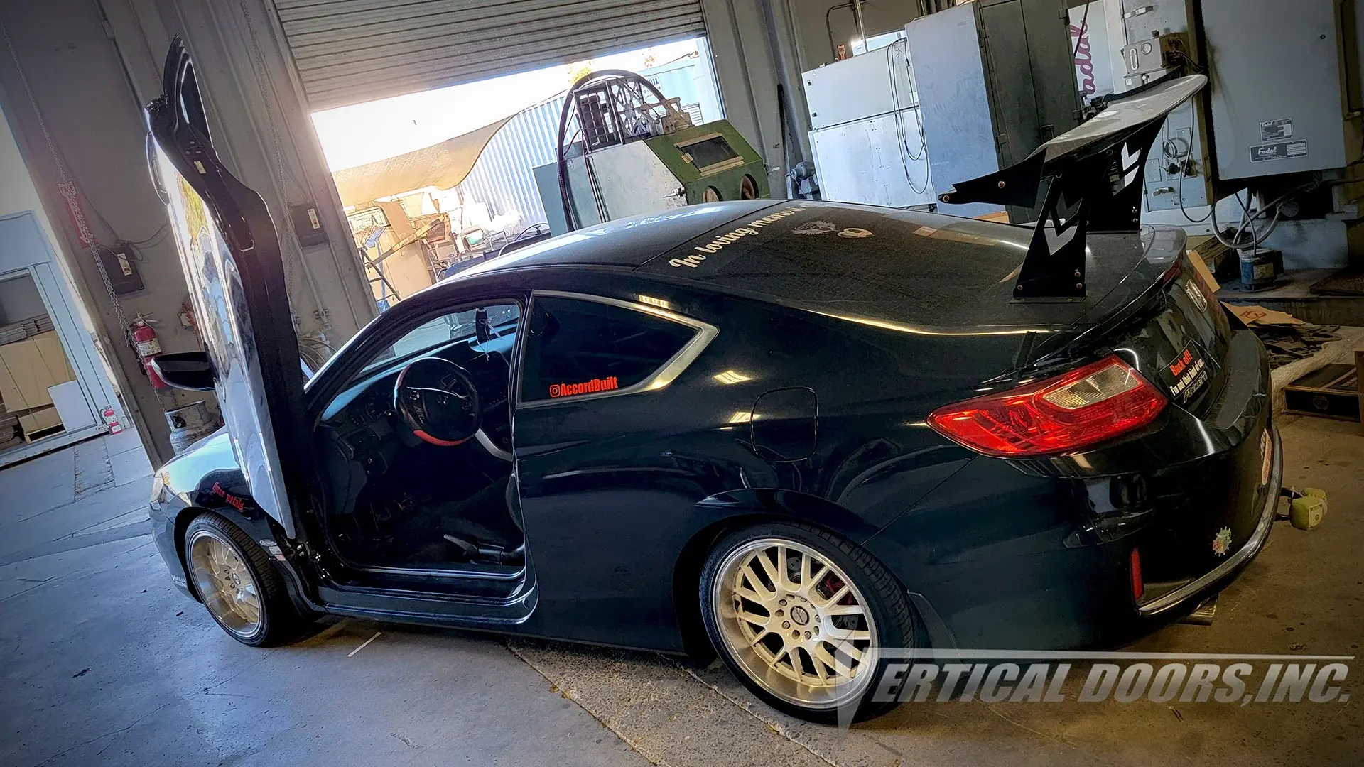 2013-2017 Honda Accord 2DR Bolt-on Vertical Lambo Door Conversion Kit