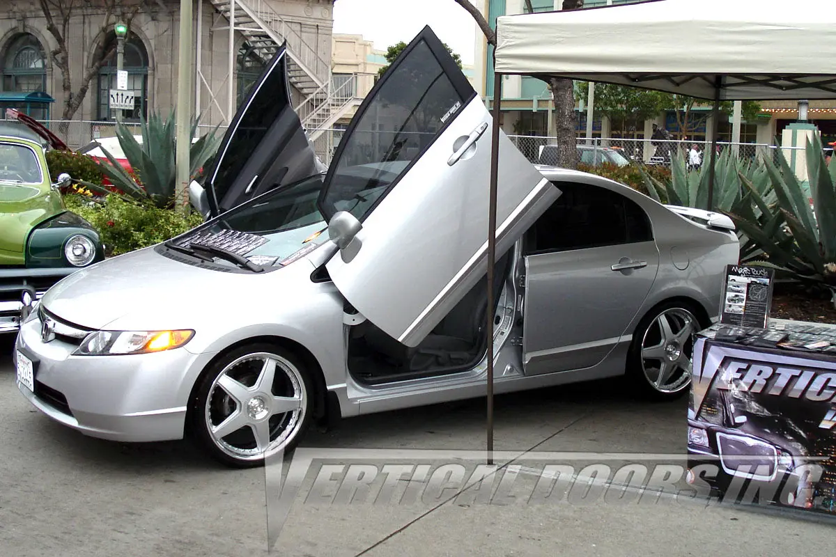 2006-2011 Honda Civic 4DR Bolt-on Vertical Lambo Door Conversion Kit
