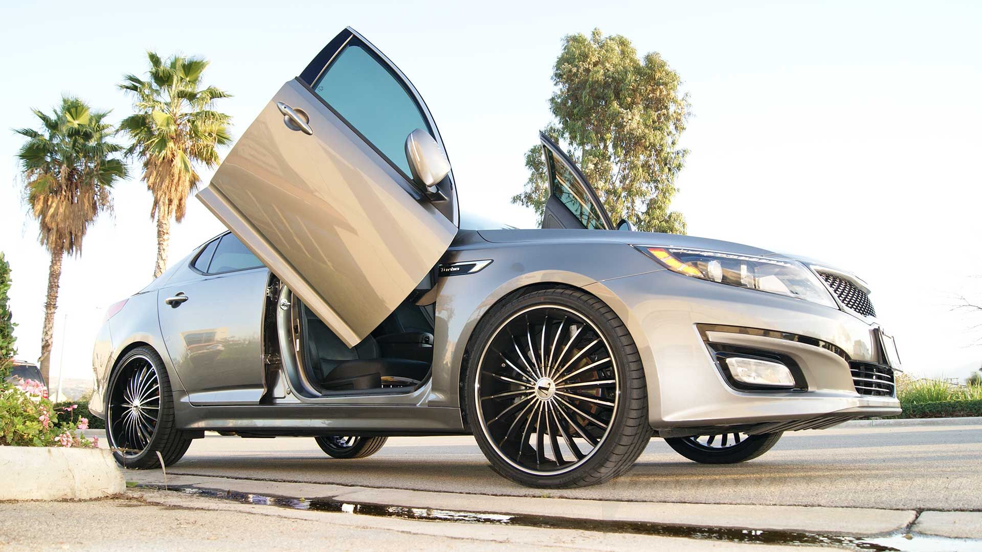 2011-2015 Kia Optima 4DR Bolt-on Vertical Lambo Door Conversion Kit