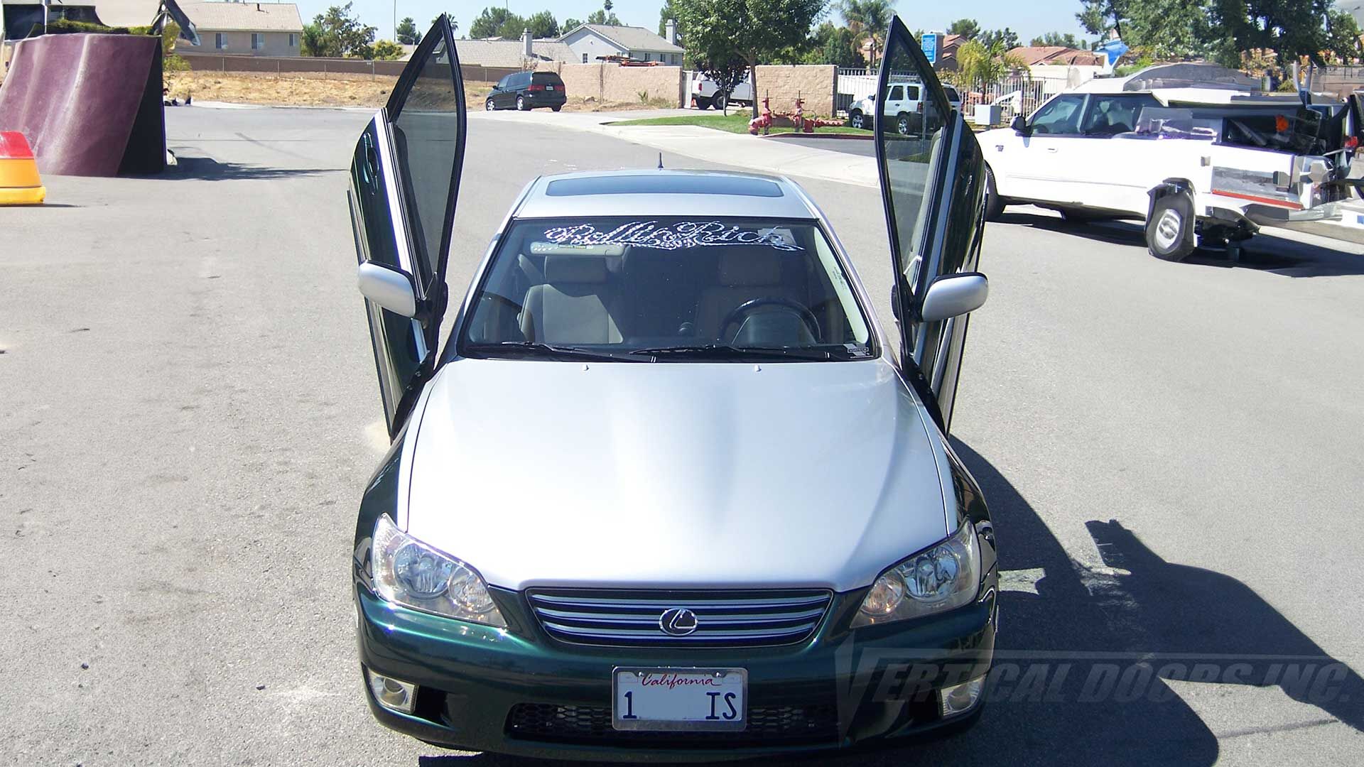 1998-2005 Lexus IS300 4DR Bolt-on Vertical Lambo Door Conversion Kit