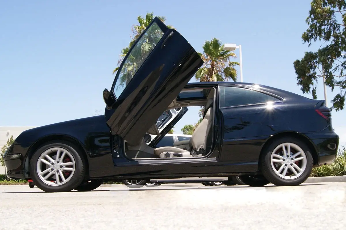2001-2005 Mercedes C-Class Bolt-on Vertical Lambo Door Conversion Kit - VDCMERC20