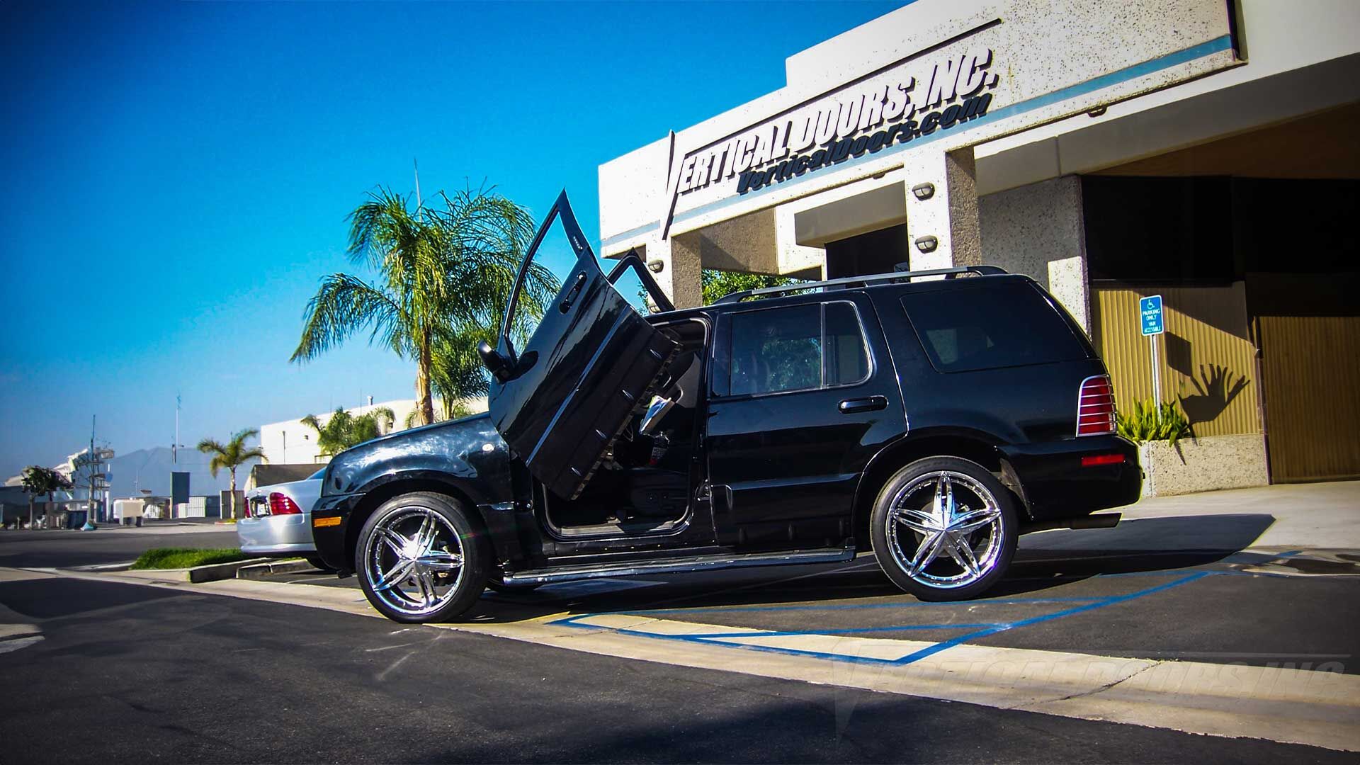 2002-2005 Mercury Mountaineer Bolt-on Vertical Lambo Door Conversion Kit