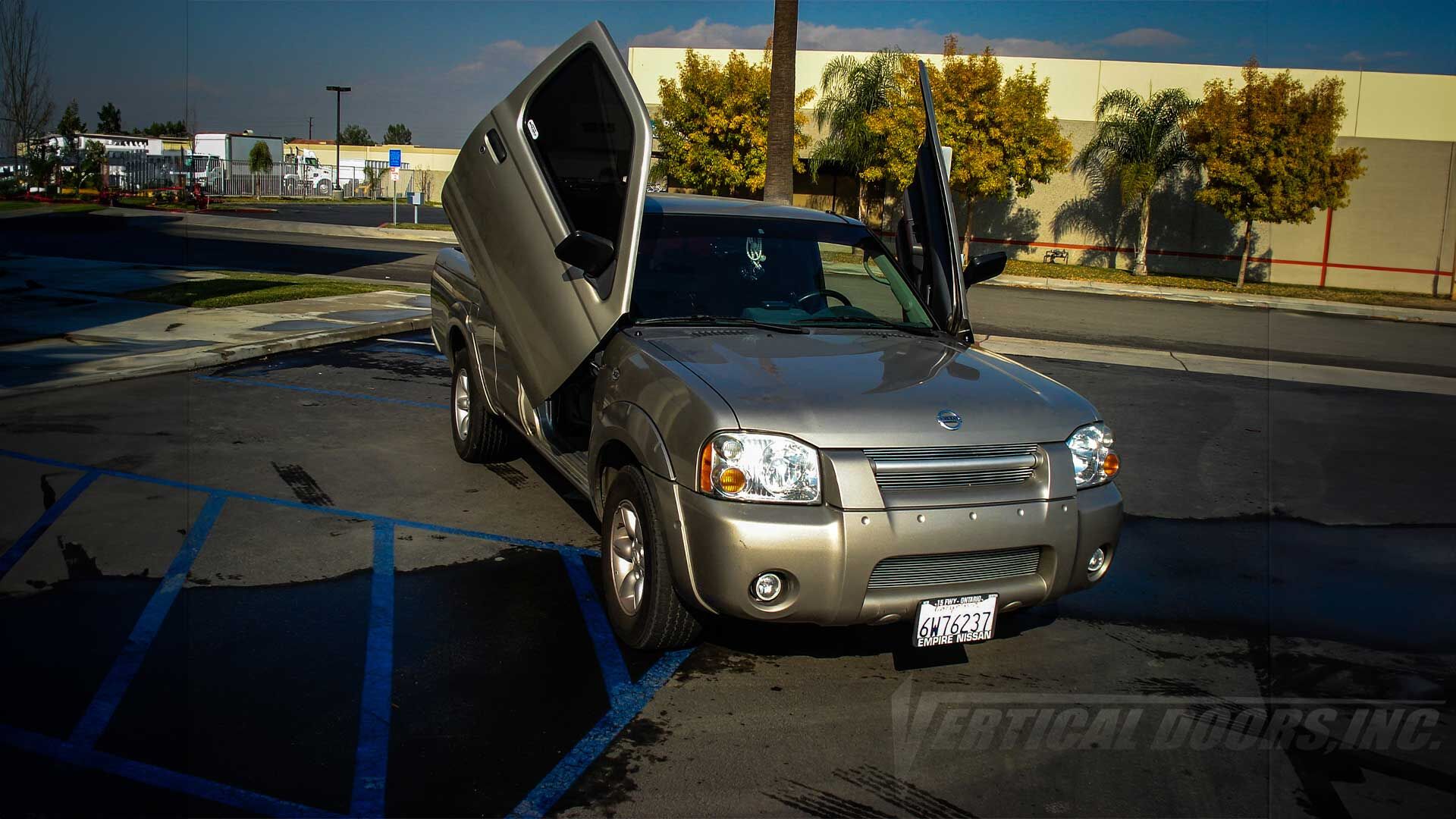 1998-2004 Nissan Frontier Bolt-on Vertical Lambo Door Conversion Kit
