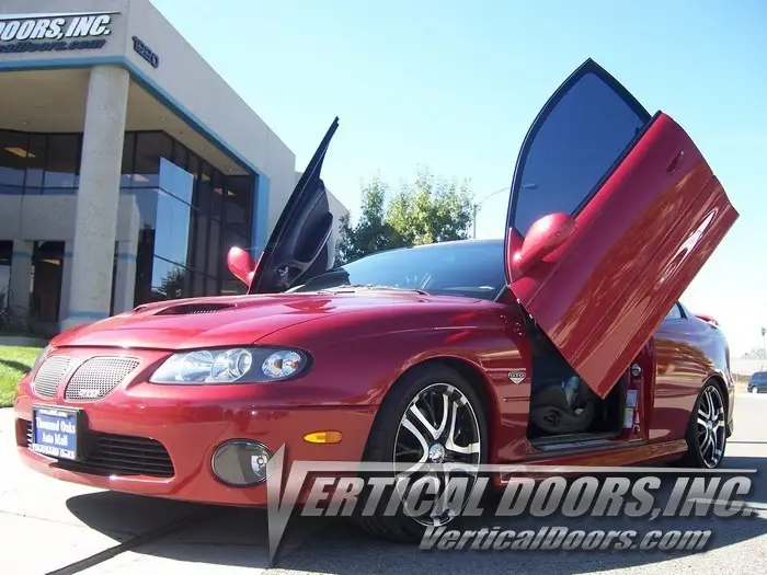 2004-2006 Pontiac GTO Vertical Lambo Door Conversion Kit
