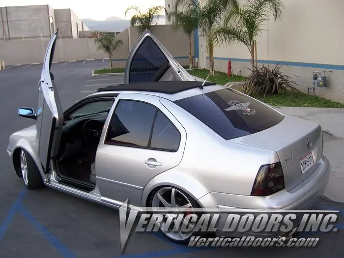 1992-1999 Volkswagen Jetta Bolt-on Vertical Lambo Door Conversion Kit