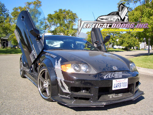 2003-2008 Hyundai Tiburon Bolt-On Vertical Door Conversion