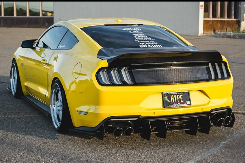 2015-2023 Ford Mustang Coupe Demon Carbon Fiber Trunk by ViS Racing - 15FDMUS2DDEM-020C