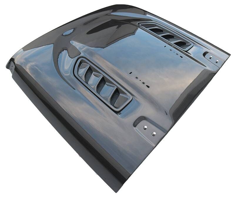 2020-2021 Jeep Gladiator JT 4DR Rubicon Style Style Carbon Fiber Hood by ViS Racing - 20JPGJT4DRUB-010C