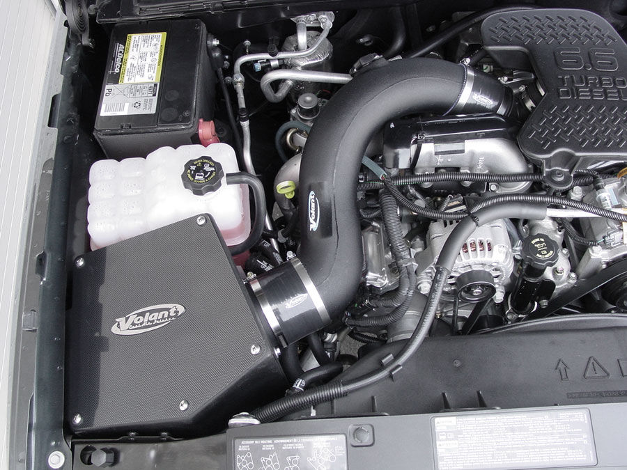 2004-2005 Chevy Silverado 2500/3500 HD 6.6L LLY Diesel Volant Air Intake Kit