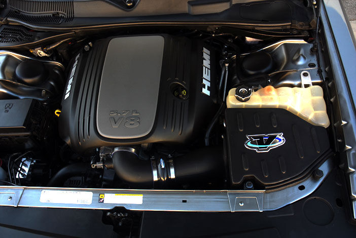 2011-2014 Chrysler 300C 5.7L Volant Cold Air Intake System w/Air-Box