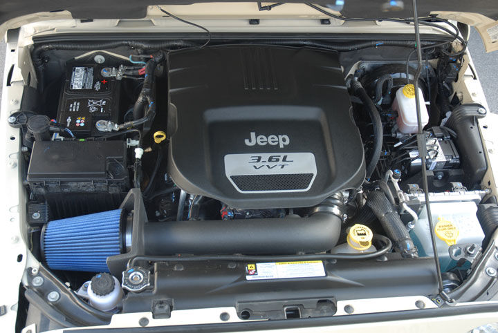 2012-2015 Jeep Wrangler 3.6L Volant F5 Fast-Fit Air Intake Kit
