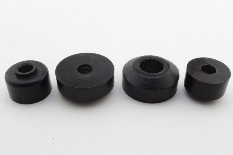 2004-2006 Pontiac GTO Whiteline Rear Shock absorber - upper Bushing Kit - W31467