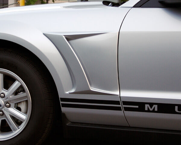 2005-2009 Ford Mustang 2dr Xenon Urethane Front Fender Scoops