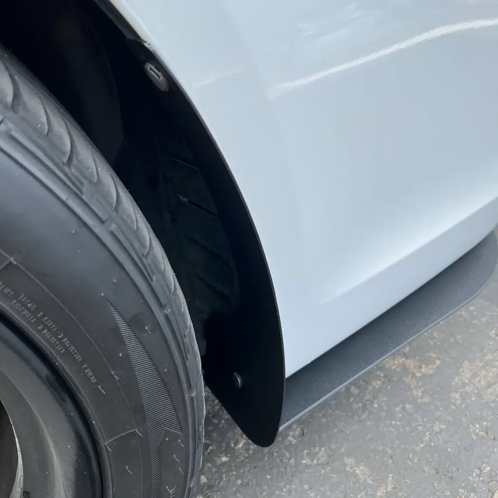 2011-2019 Chrysler 300 SRT Standard Rear Rock Guards