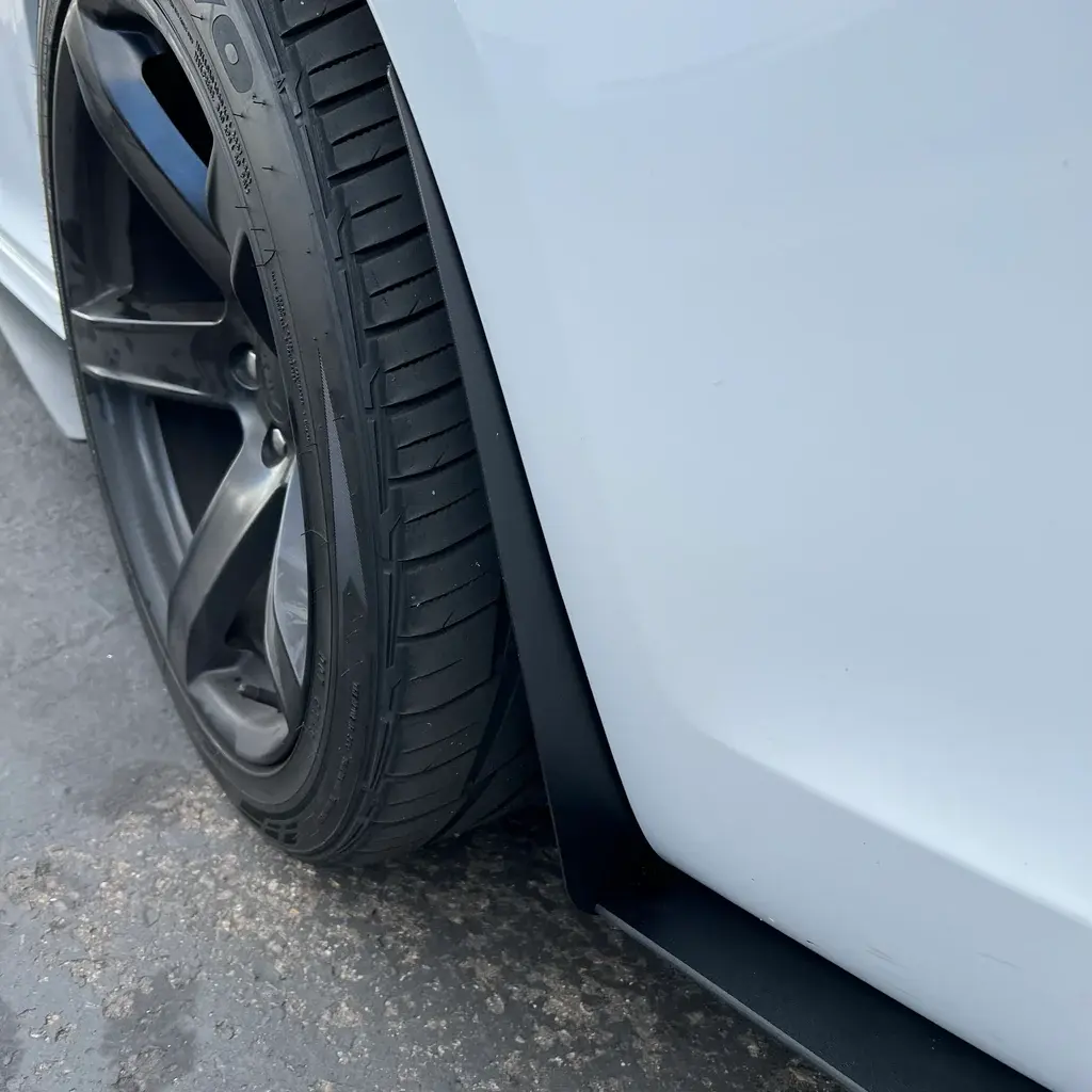 2011-2019 Chrysler 300 SRT Standard Rear Rock Guards - 03291702