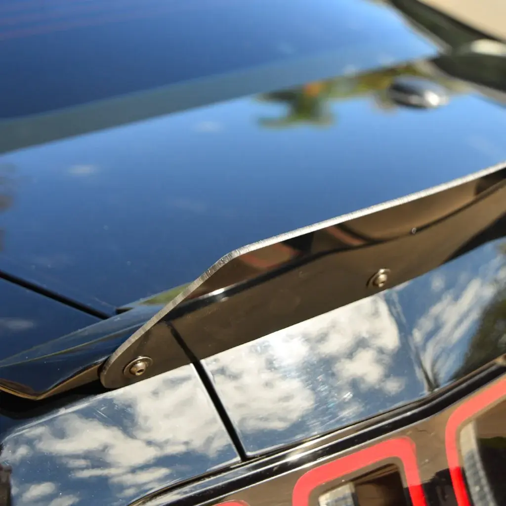 2010-2014 Ford Mustang Wicker Bill w/Camera Standard