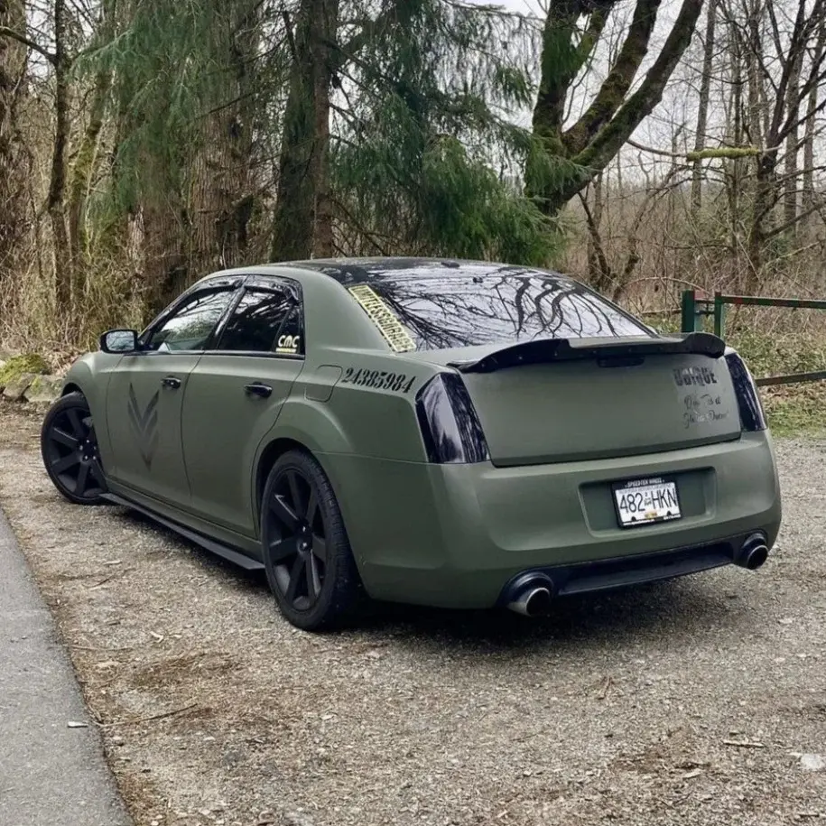 2011-2019 Chrysler 300 Classic Wicker Bill Dark Tint