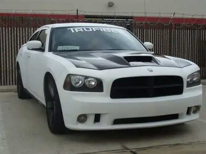 2006-2010 Dodge Charger SRT-8 Functional Ram Air Carbon Fiber Hood