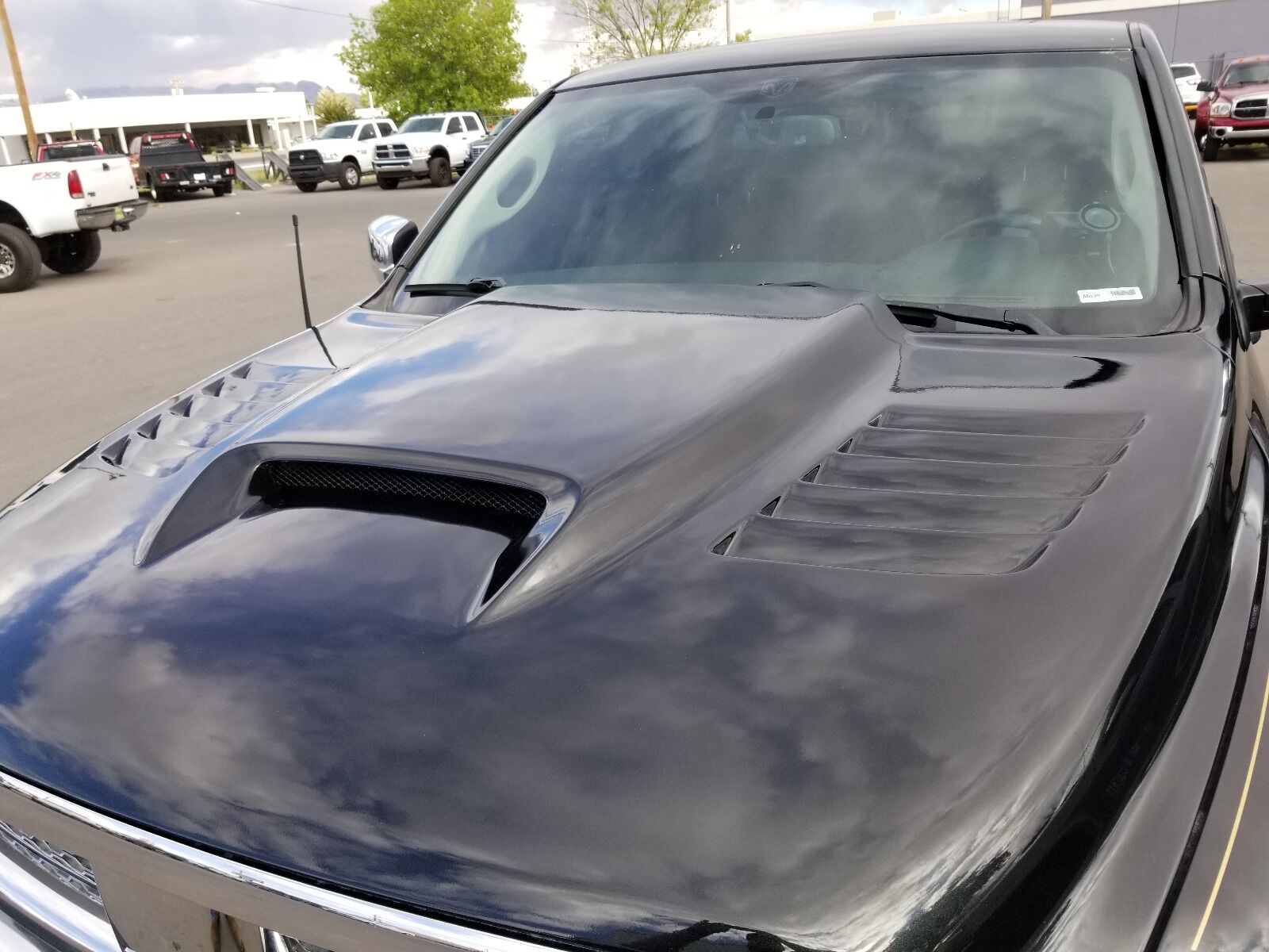 2009-2018 Dodge Ram 1500 SSK Dual-Functional Ram Air Hood Fiberglass
