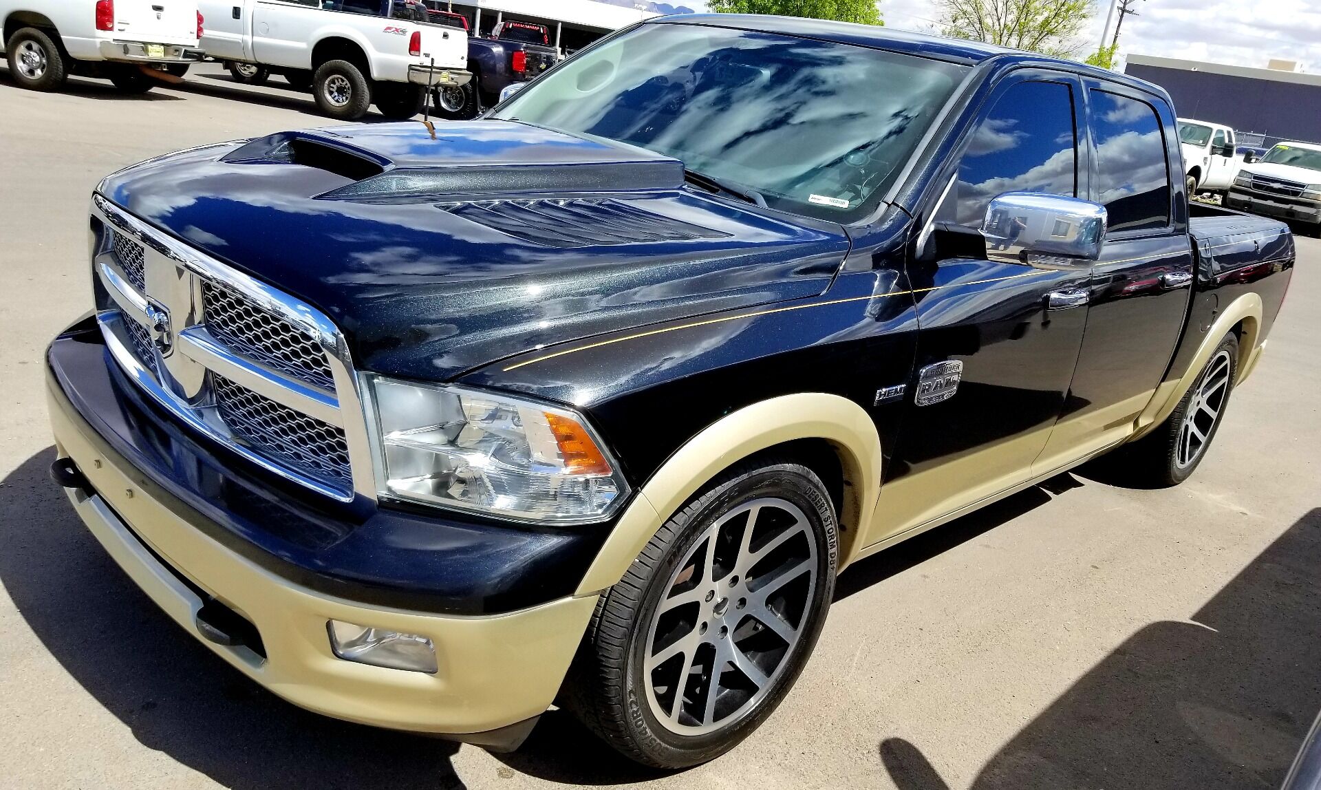 2009-2018 Dodge Ram 1500 SSK Dual-Functional Ram Air Hood Fiberglass