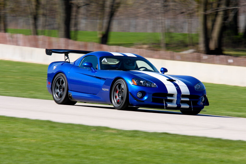 2003-2010 Dodge Viper SRT-10 APR Carbon Fiber Front Splitter + Rods