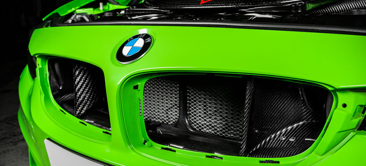 2014-2020 BMW M3 F80 / M4 F82/F83 Eventuri V2 Full Black Carbon Air Intake System w/ SEALED CARBON DUCTS