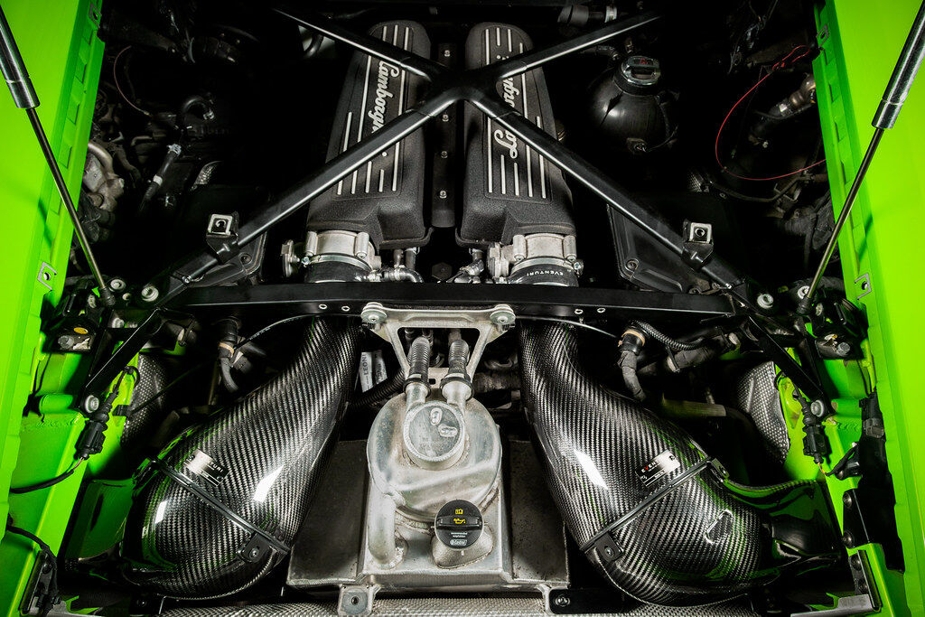 2014-2023 Lamborghini Huracan Eventuri Black Carbon Air Intake System