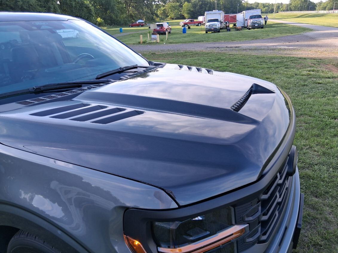 2021-2025 Ford F-150 V1 Ram Air Carbon Fiber Hood Functional - 19016510