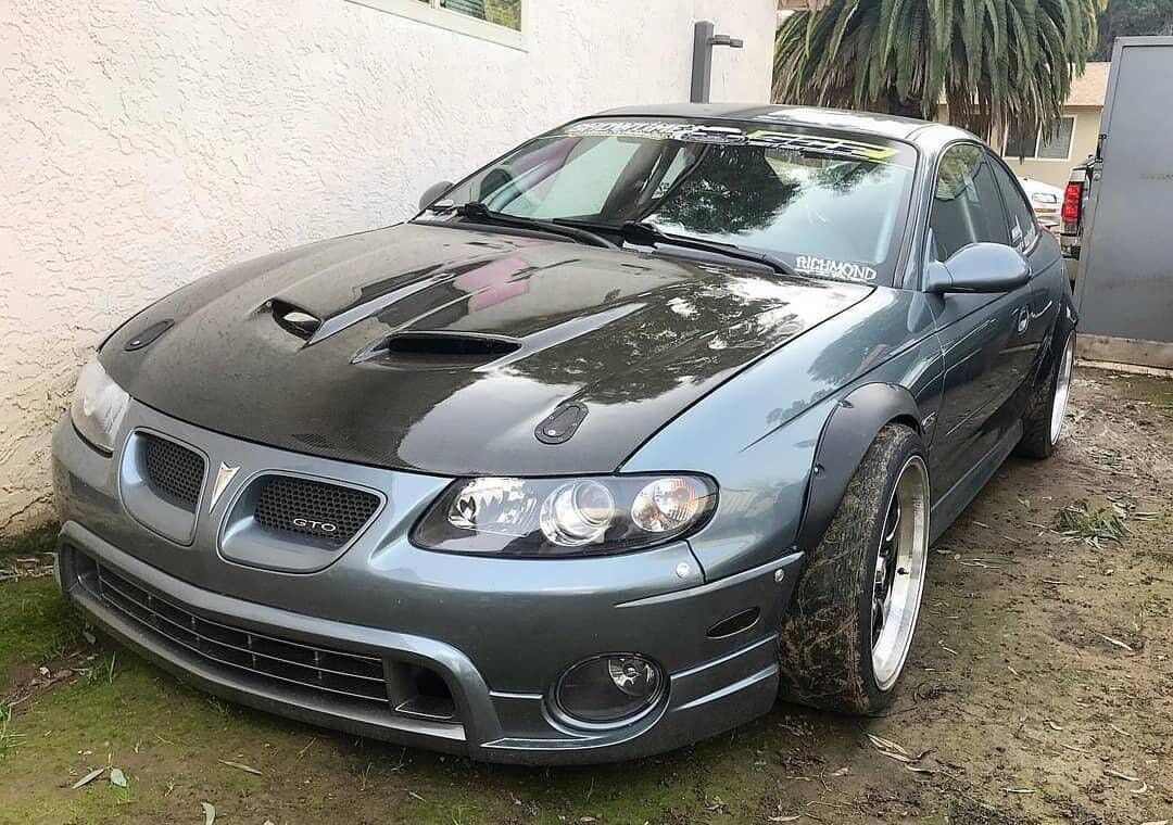 2004-2006 Pontiac GTO SAP Style Polyurethane Front Lip