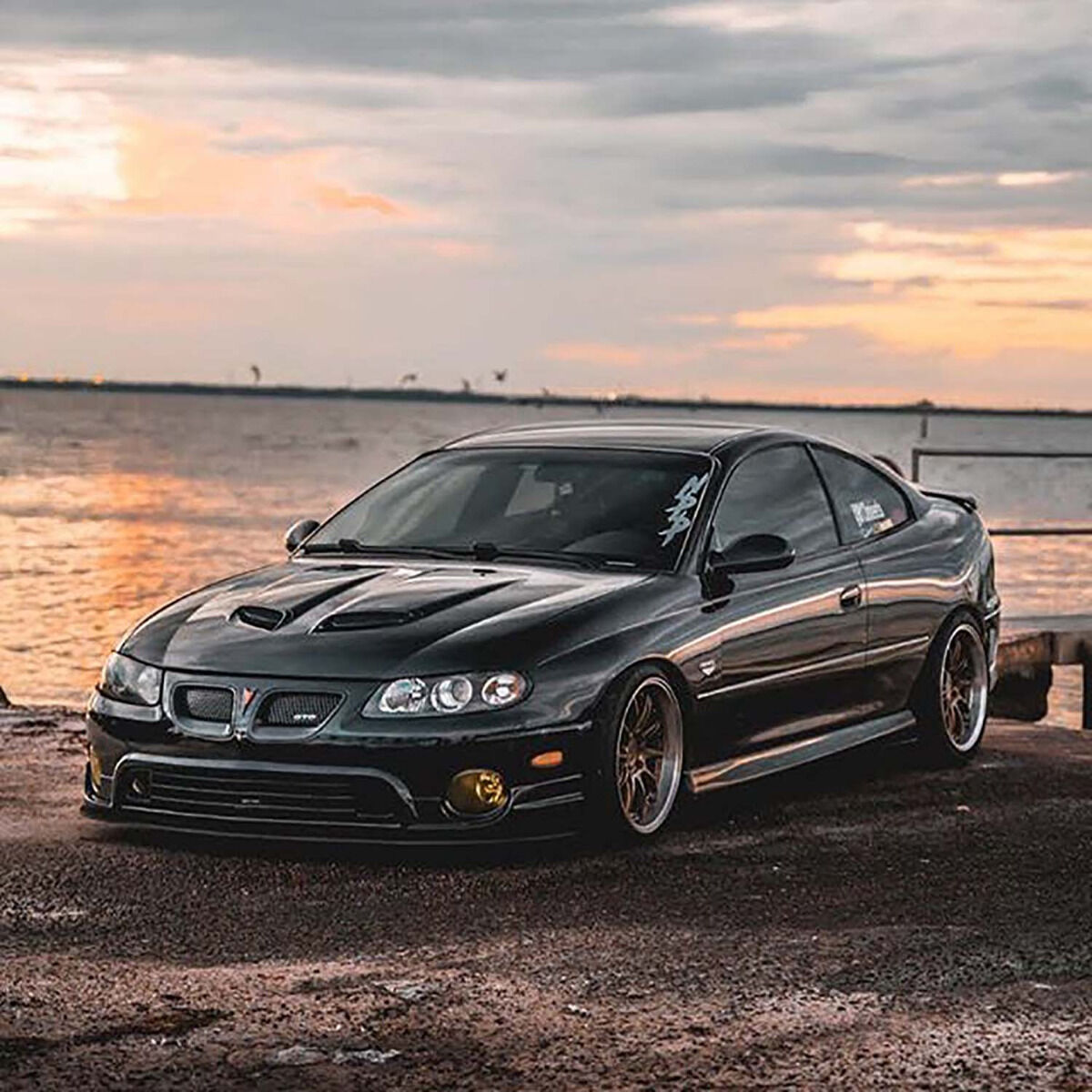 2004-2006 Pontiac GTO SAP Style Polyurethane Front Lip - 37-6000