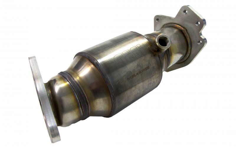 2020-2023 Chevrolet Corvette C8 Kooks 3in Ultra GREEN Catted Connection Pipes