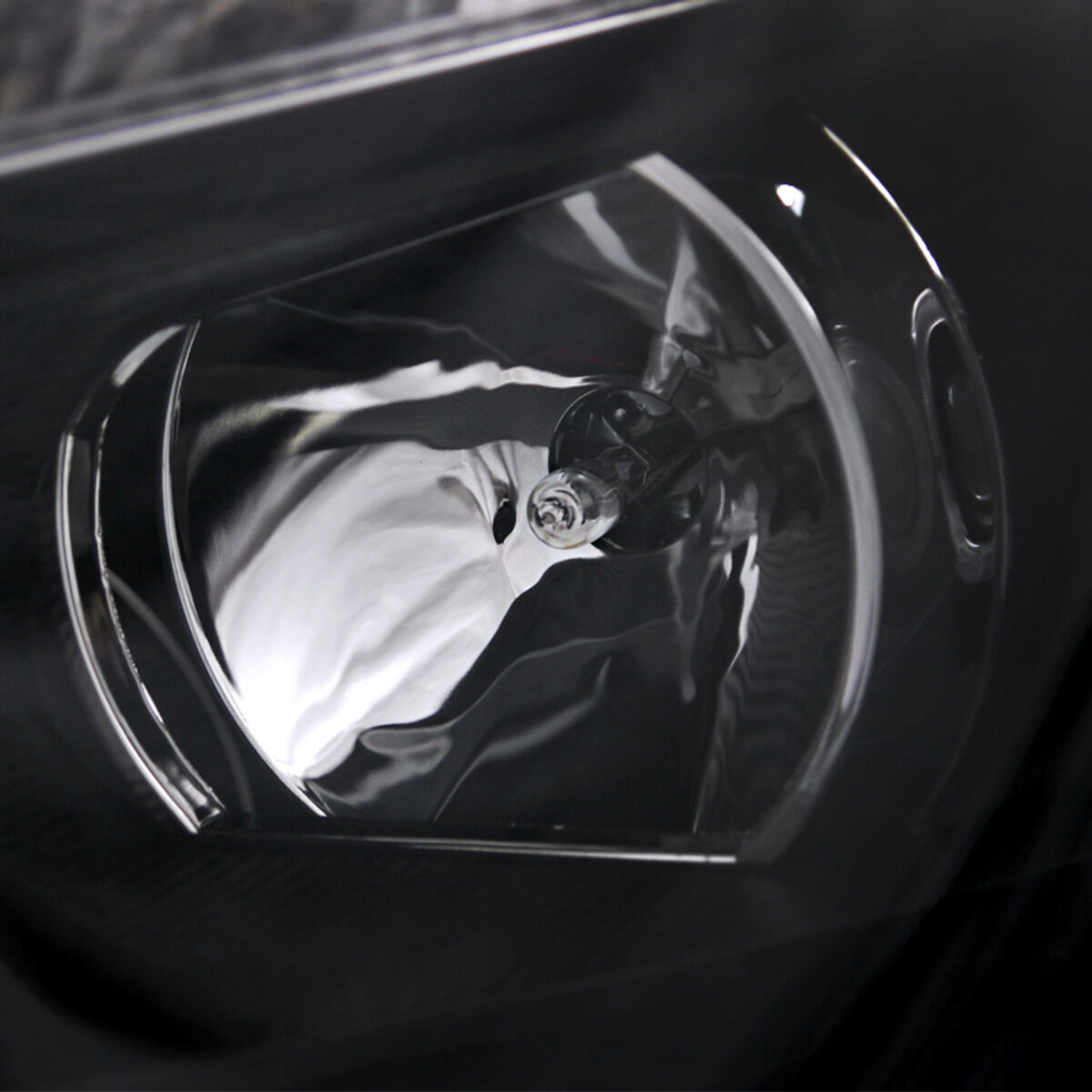 2008-2012 Honda Accord 4DR Sedan Halo Black Projector Headlights